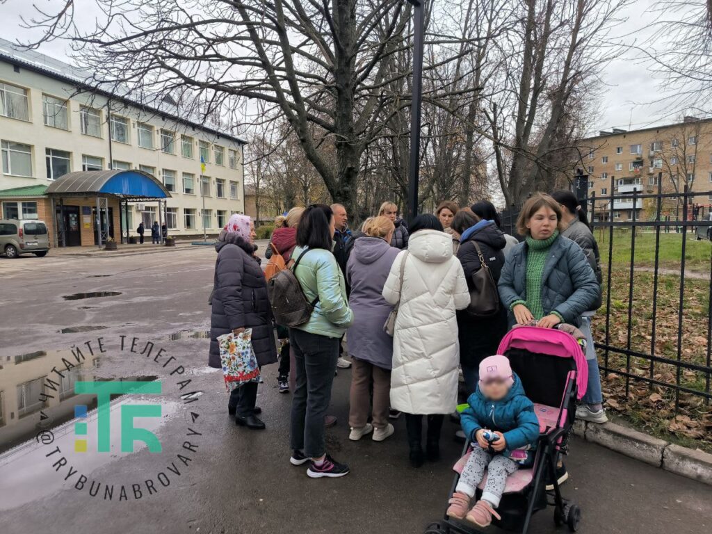 У Броварах 7-ий ліцей заплановано зробити освітнім закладом, де навчатимуться лише 10-12 класи. Батьки проти 7 ліцей