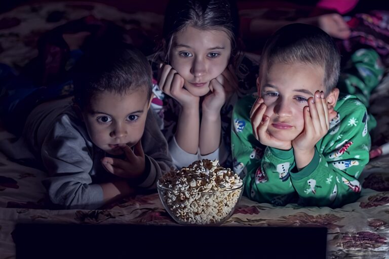 Мультики українською: 20 YouTube-каналів із цікавим і повчальним контентом