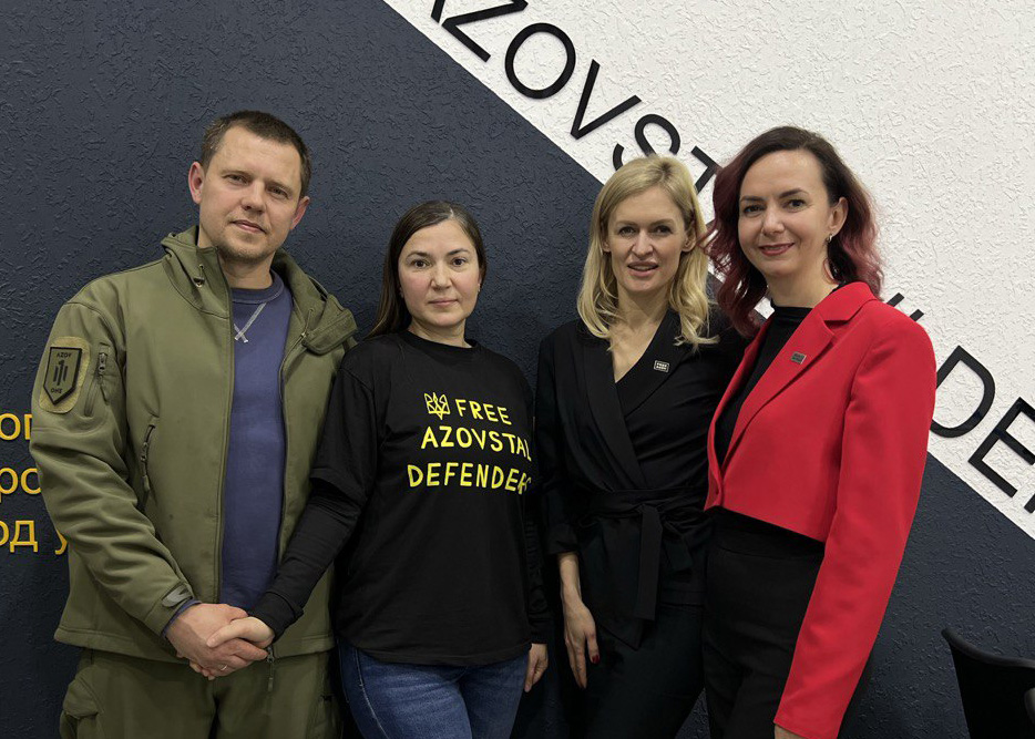 Хаб для захисників відкрили в Києві за ініціативи оборонців Маріуполя