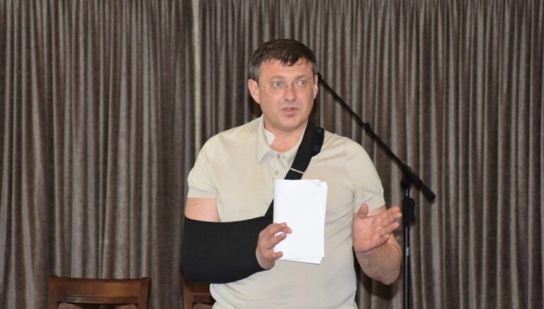 Друзі мера Броварів отримали відшкодування за так зване «волонтерство» Ігор Сапожко