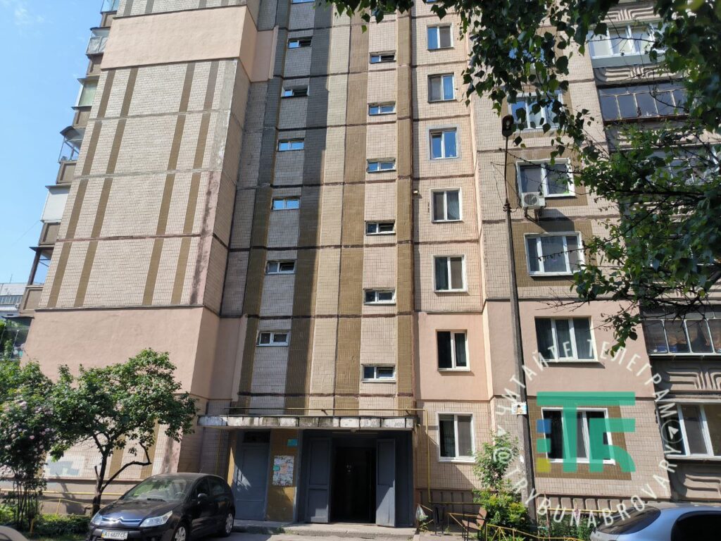Чорних Запорожців 70-Б