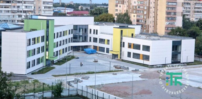 Нові укриття в броварських ліцеях №10 та №11: коли побудують та чому знімають кошти