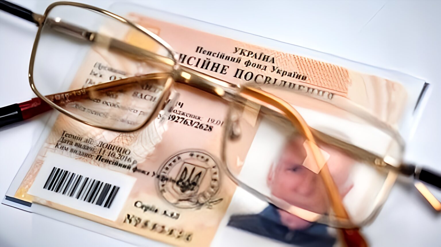 Вихід на пенсію без достатнього стажу: покрокова інструкція