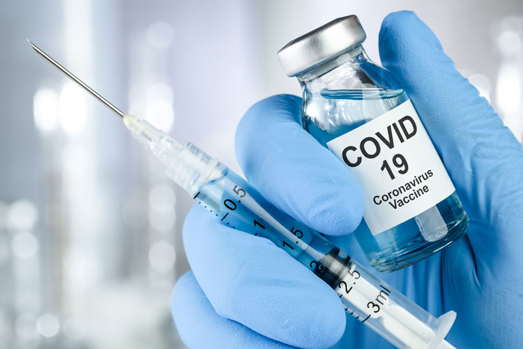 Після вакцинації від COVID-19 збільшується ризик низки захворювань: що кажуть дослідження