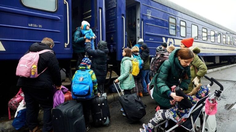 Правила безпечної евакуації на залізниці: свіжі рекомендації для пасажирів