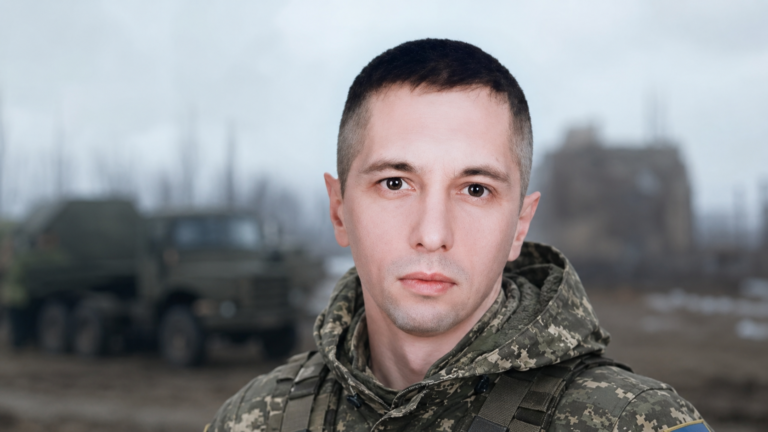 4 місяці не дожив до 50-річчя: Бровари попрощалися з полеглим Захисником Павлом Жалобою