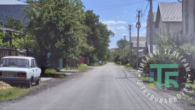 Бровари: історія вулиці Руслана Попова