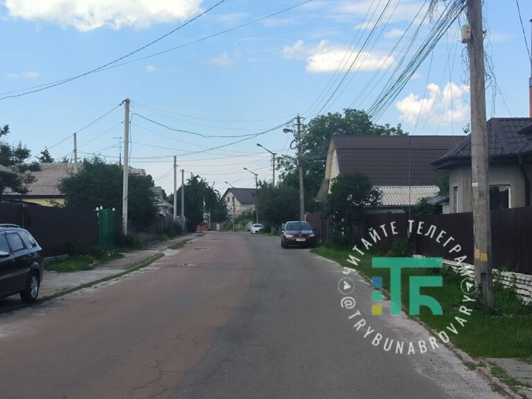 Бровари: історія вулиці Академіка Амосова