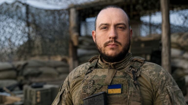 Повернувся на щиті майже через 2 роки: Бровари попрощались із Захисником Ігорем Кругляном