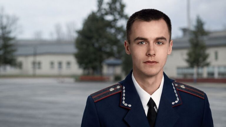Служив бойовим медиком: у Броварах попрощались із загиблим Захисником Миколою Антошкіним Микола Антошкін