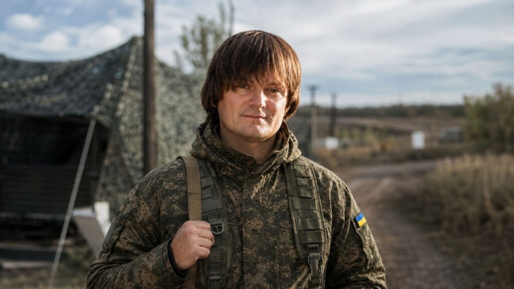 Повернувся на щиті через понад 1 рік і 3 місяці: Бровари провели в останню путь Захисника Олега Бондарчука